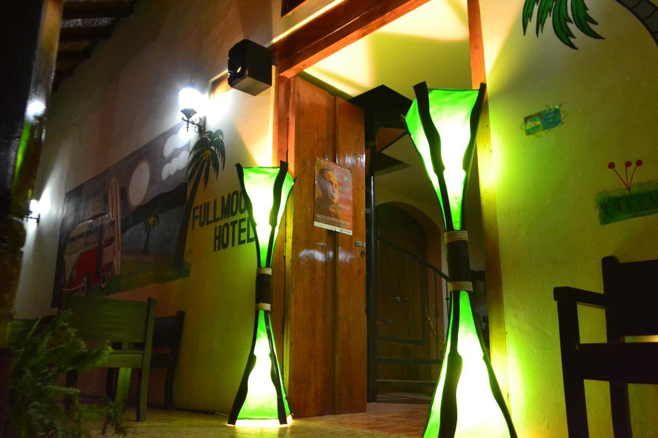 Fullmoon Hotel グラナダ エクステリア 写真