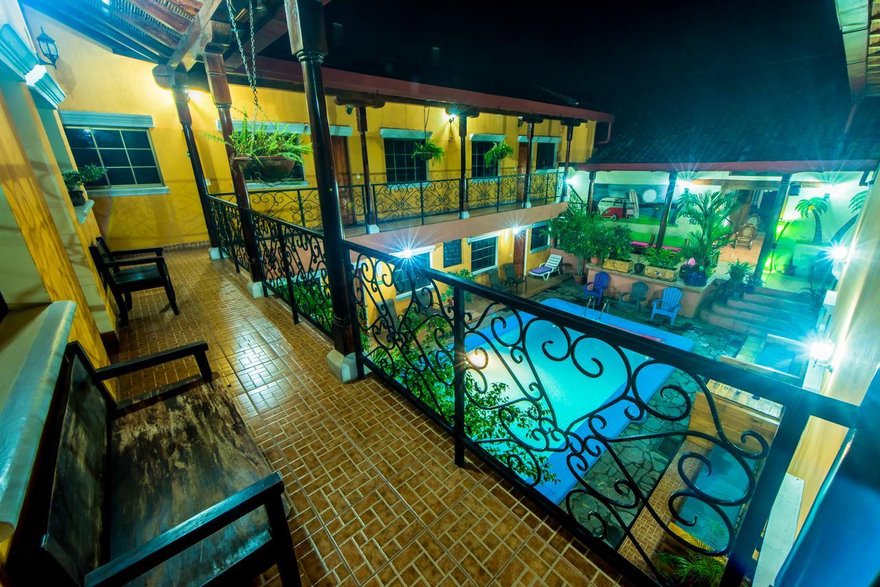 Fullmoon Hotel グラナダ エクステリア 写真